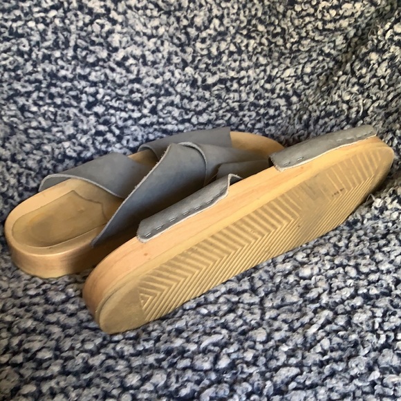 No.6 Suede Frida Flat Clog - Picture 6 of 16